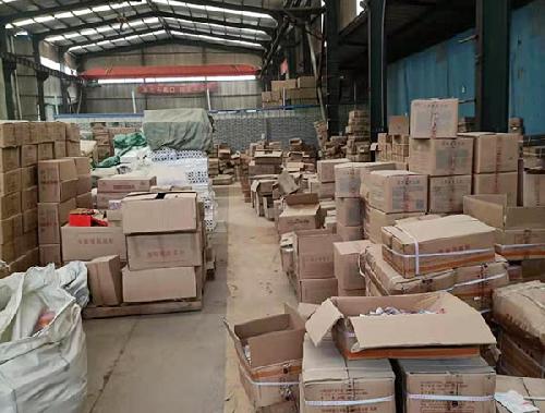 洛陽(yáng)澡巾廠(chǎng)倉(cāng)庫(kù)車(chē)間